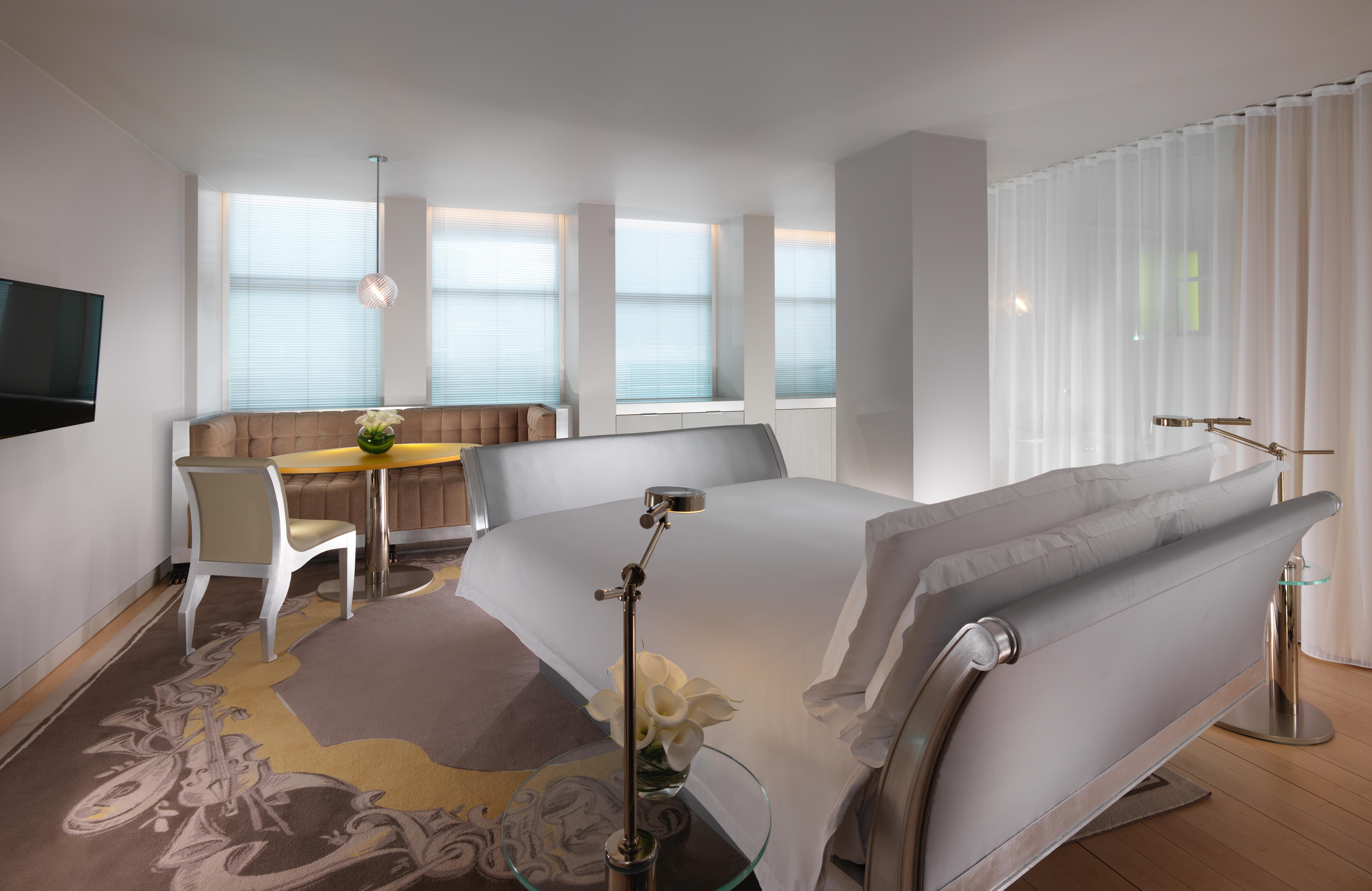 샌더슨 호텔 런던 외부 사진 A suite at the Mandarin Oriental, Munich
