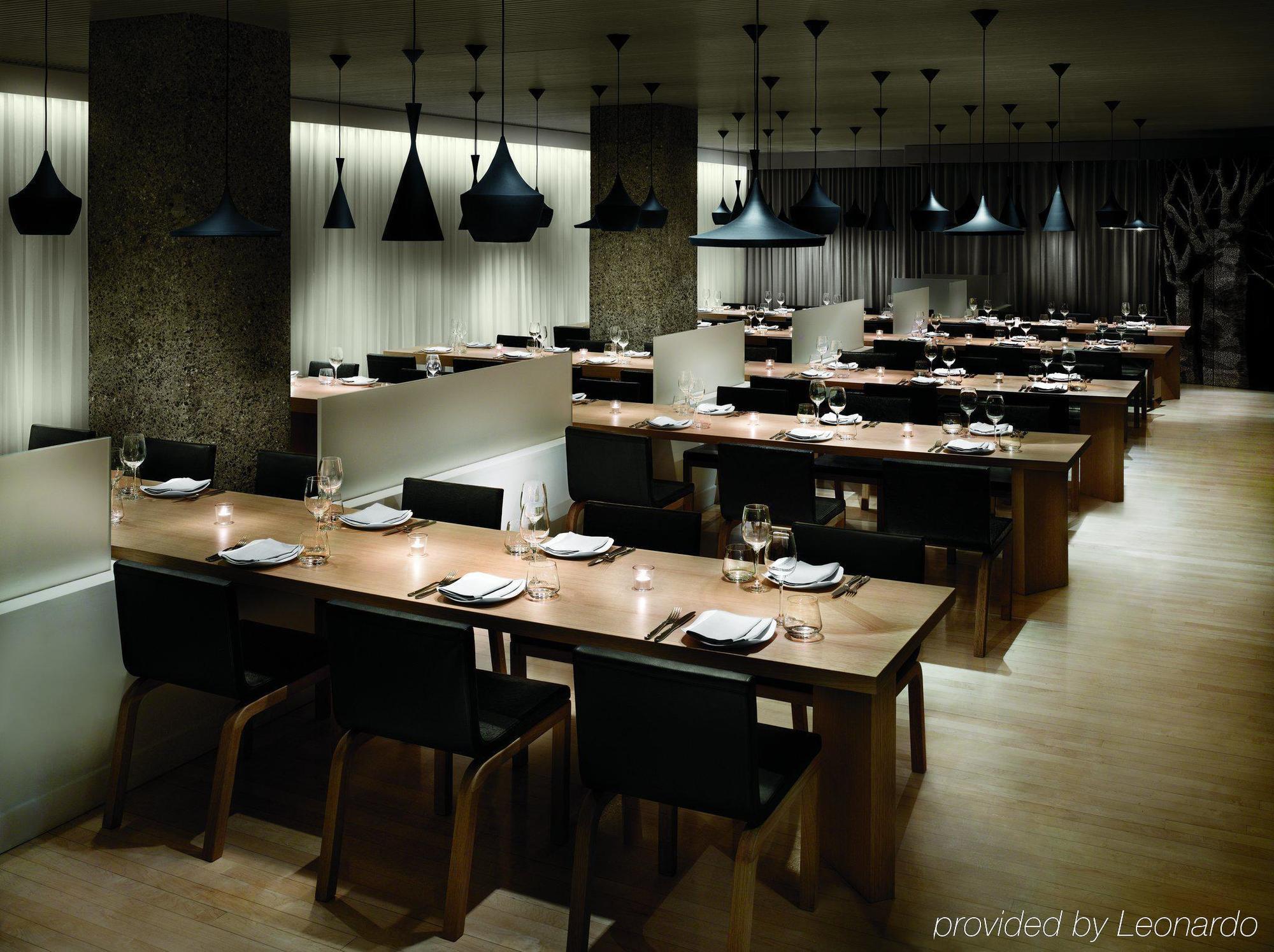 샌더슨 호텔 런던 레스토랑 사진 Interior of the restaurant
