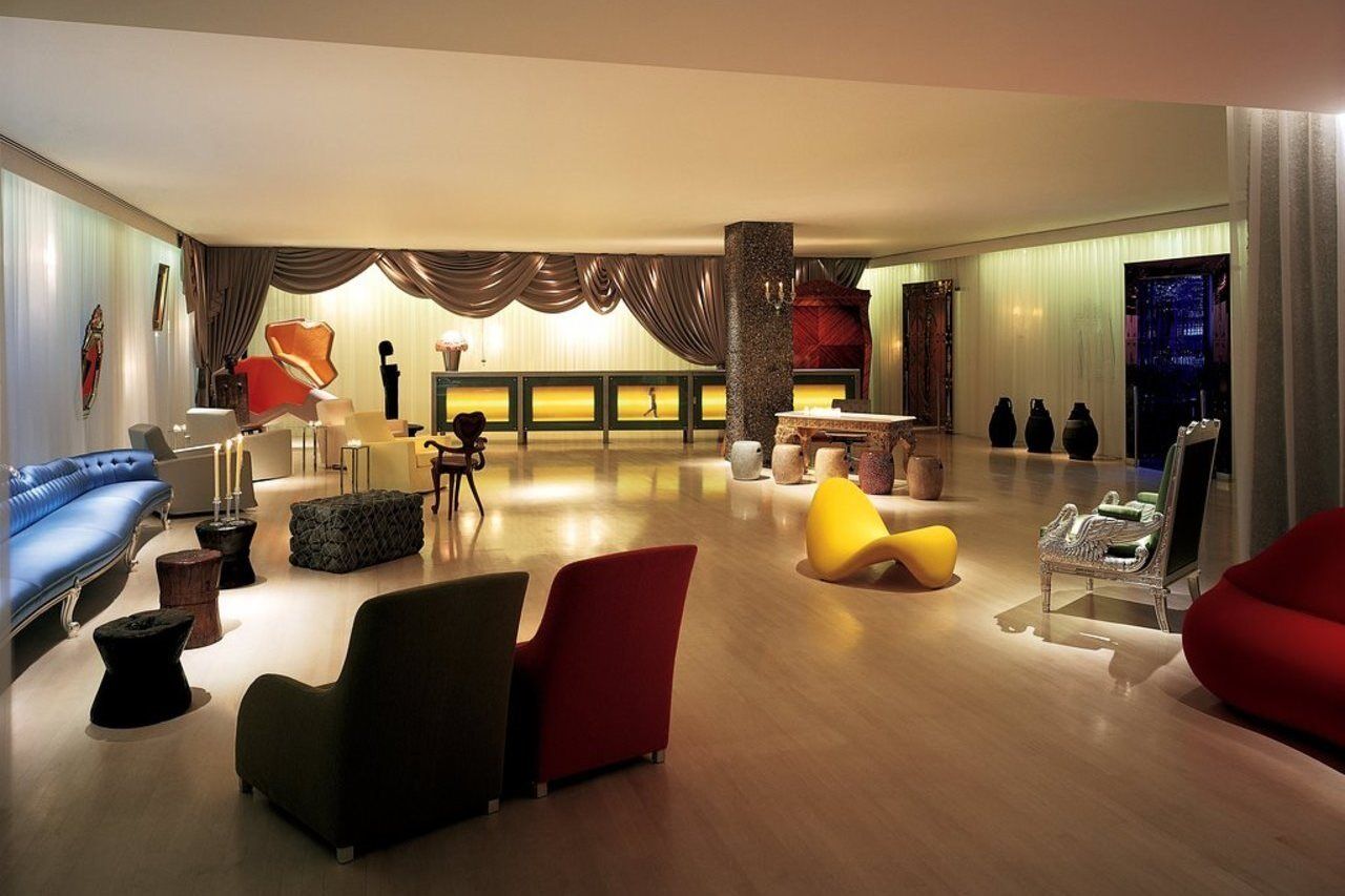 샌더슨 호텔 런던 외부 사진 The lobby of the W Hotel in Beijing